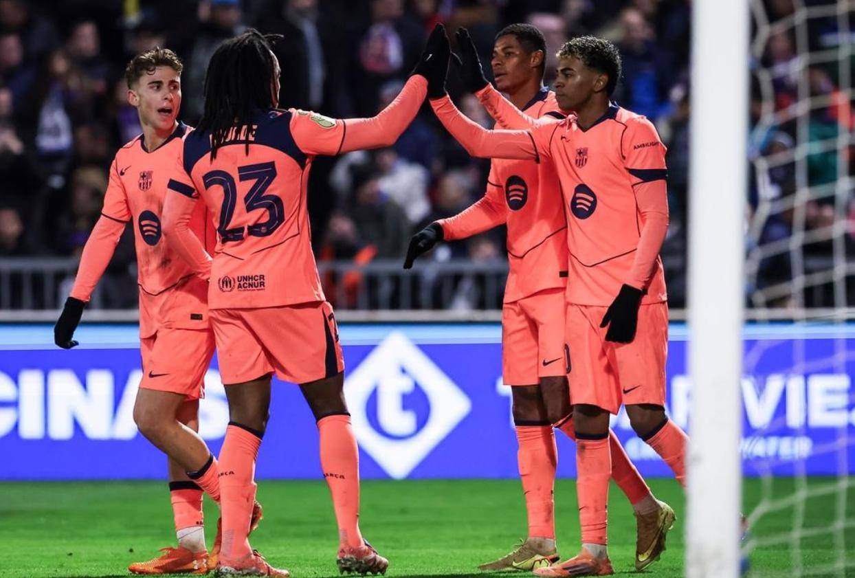 一场2-0踢出6连胜，弗里克神了：率队狂飙，目标直指三冠王